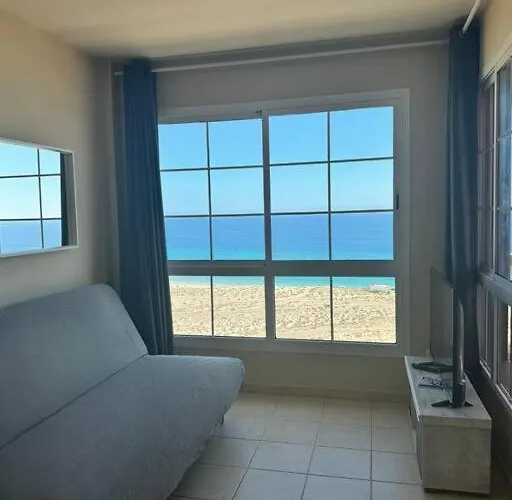 Stunning Sunrise On The Ocean 코스타카르마