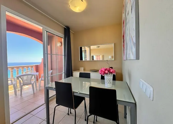 아파트 Stunning Sunrise On The Ocean 코스타카르마