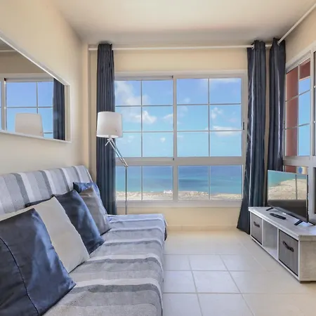 Stunning Sunrise On The Ocean Apartament *