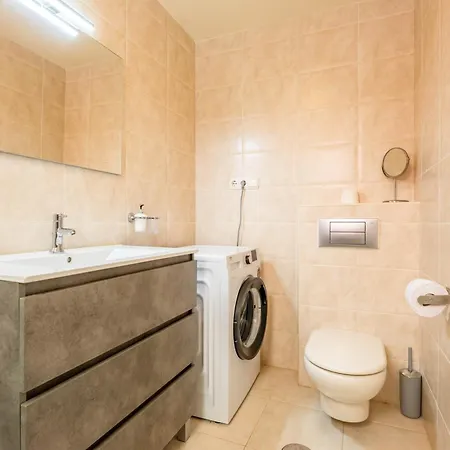 Stunning Sunrise On The Ocean Lägenhet *